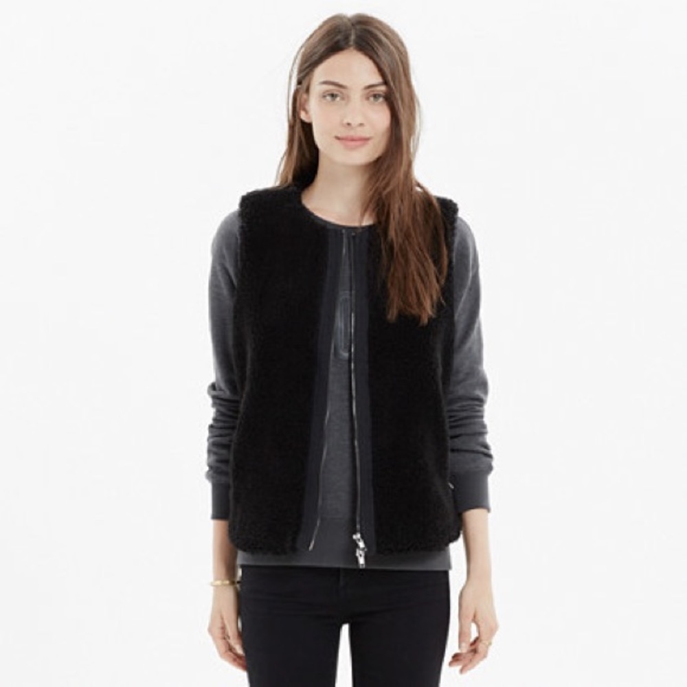 Madewell black faux fur vest